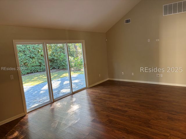 13 Monticello Dr, Hilton Head Island, SC 29926