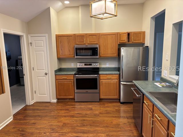 13 Monticello Dr, Hilton Head Island, SC 29926