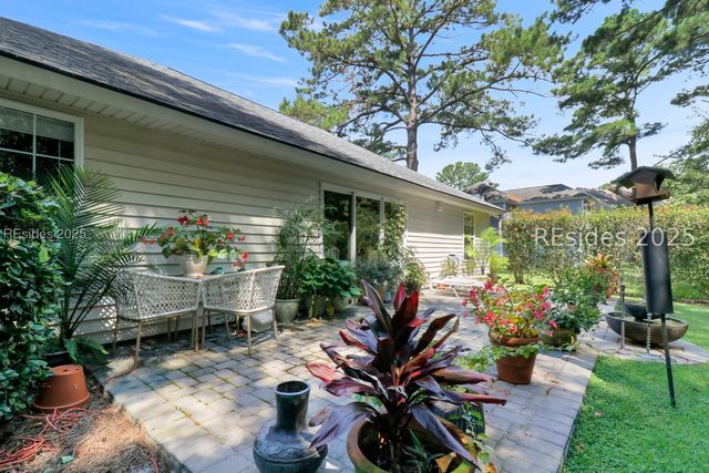 13 Monticello Dr, Hilton Head Island, SC 29926