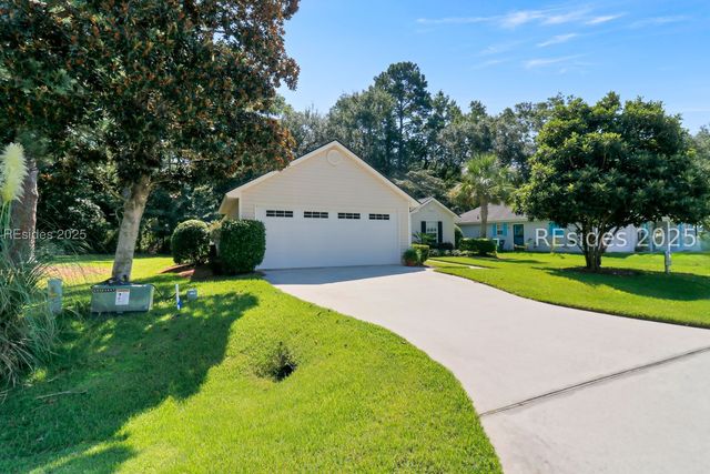 13 Monticello Dr, Hilton Head Island, SC 29926