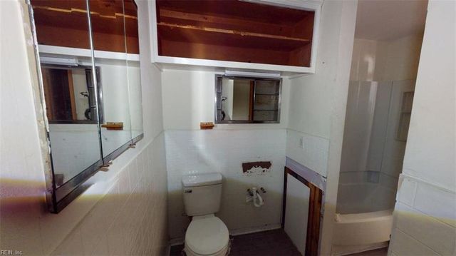 117 Jenness LN, Newport News, VA 23602