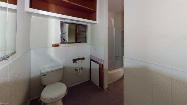 117 Jenness LN, Newport News, VA 23602