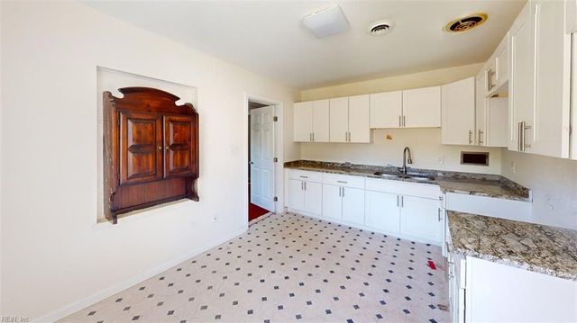 117 Jenness LN, Newport News, VA 23602