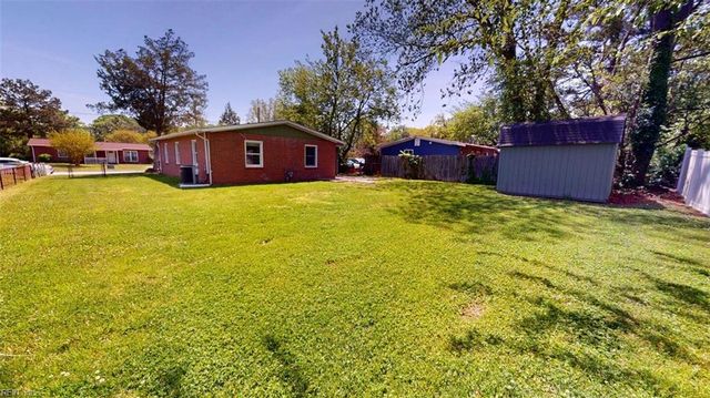 117 Jenness LN, Newport News, VA 23602