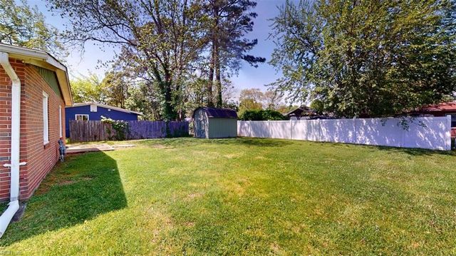 117 Jenness LN, Newport News, VA 23602