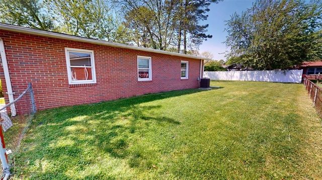 117 Jenness LN, Newport News, VA 23602