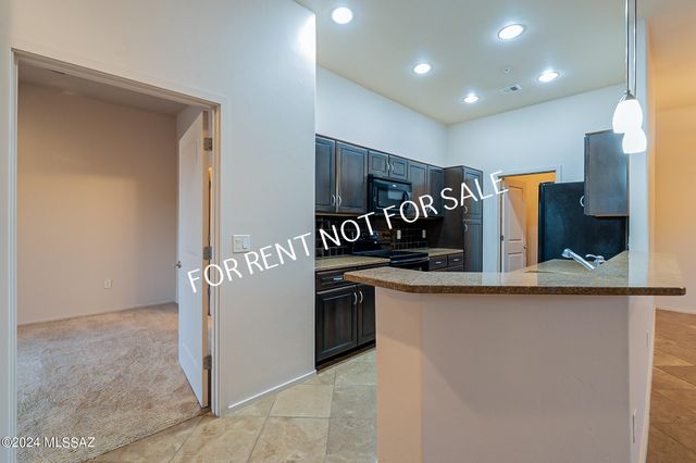 2010 E River Rd Unit 203, Tucson, AZ 85718