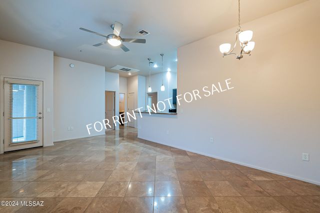 2010 E River Rd Unit 203, Tucson, AZ 85718