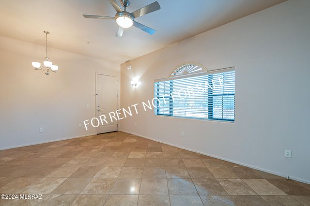 2010 E River Rd Unit 203, Tucson, AZ 85718