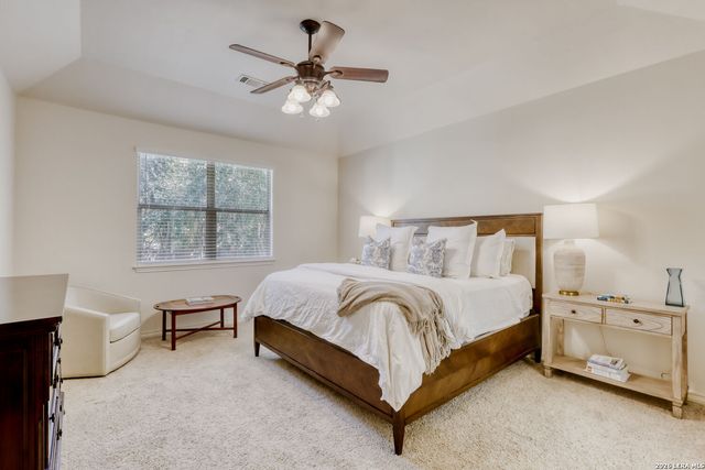 225 Lone Tree, Boerne, TX 78006