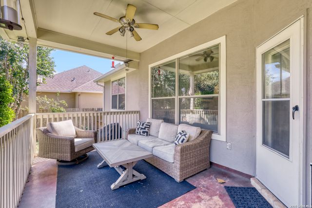 225 Lone Tree, Boerne, TX 78006