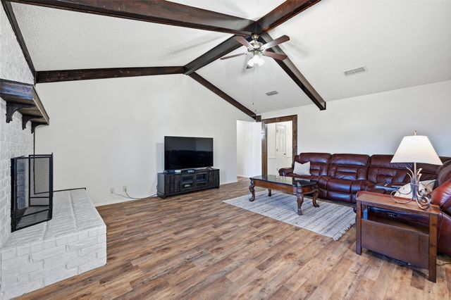 1901 Paula Drive, Denison, TX 75020