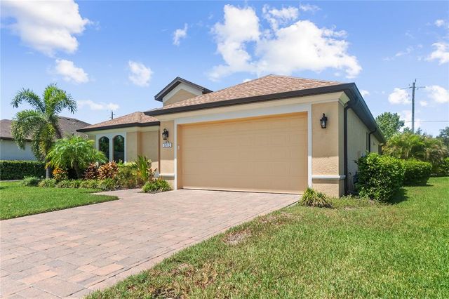 1012 SIBERIAN GLEN, Bradenton, FL 34212