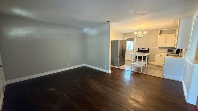 4412 S 2nd ST, Austin, TX 78745