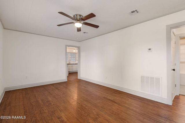 1041 Helen Road, St. Martinville, LA 70582