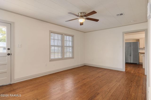 1041 Helen Road, St. Martinville, LA 70582