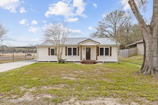 1041 Helen Road, St. Martinville, LA 70582