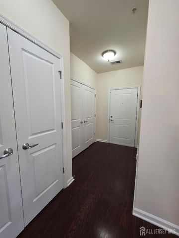 631 Strassle Way, South Plainfield, NJ 07080