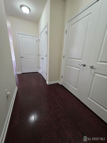 631 Strassle Way, South Plainfield, NJ 07080