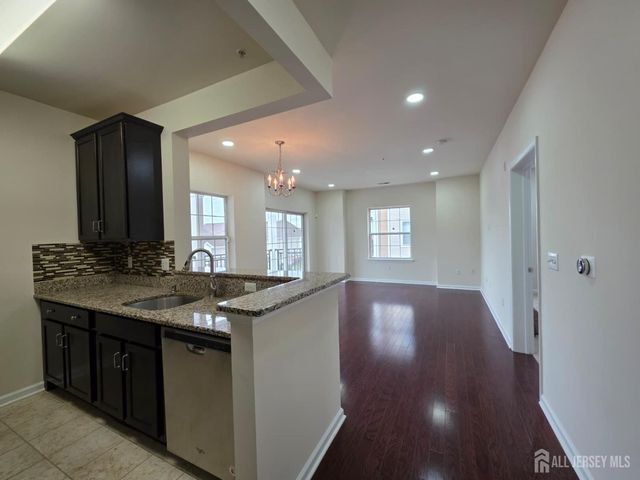 631 Strassle Way, South Plainfield, NJ 07080