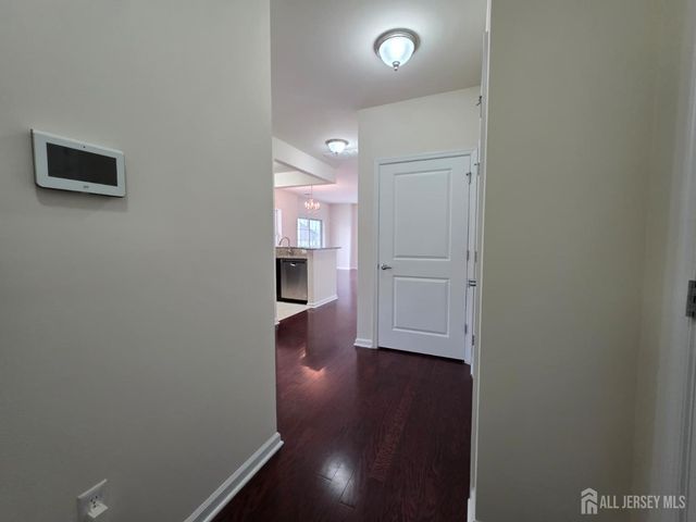 631 Strassle Way, South Plainfield, NJ 07080