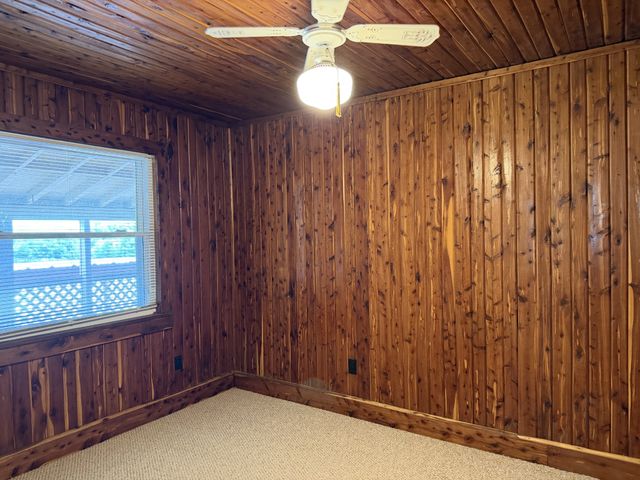 266 Sparta St, Spencer, TN 38585