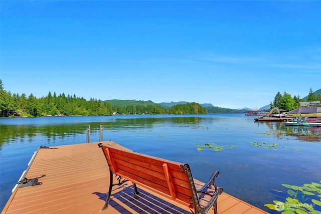 32893 S Shore Drive, Mount Vernon, WA 98274