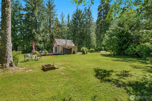32893 S Shore Drive, Mount Vernon, WA 98274