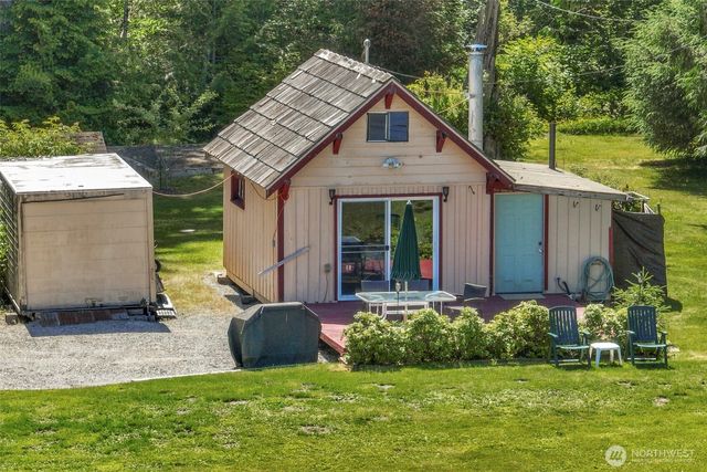 32893 S Shore Drive, Mount Vernon, WA 98274