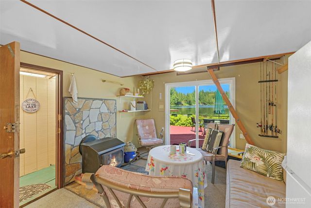 32893 S Shore Drive, Mount Vernon, WA 98274
