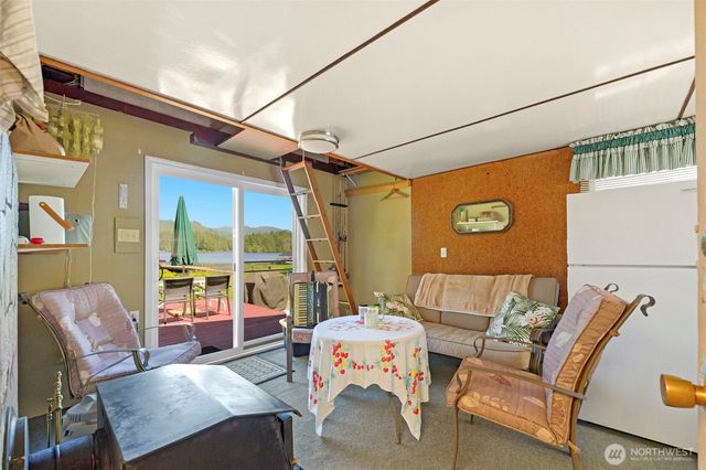 32893 S Shore Drive, Mount Vernon, WA 98274