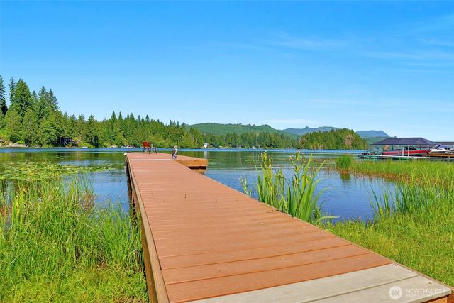 32893 S Shore Drive, Mount Vernon, WA 98274