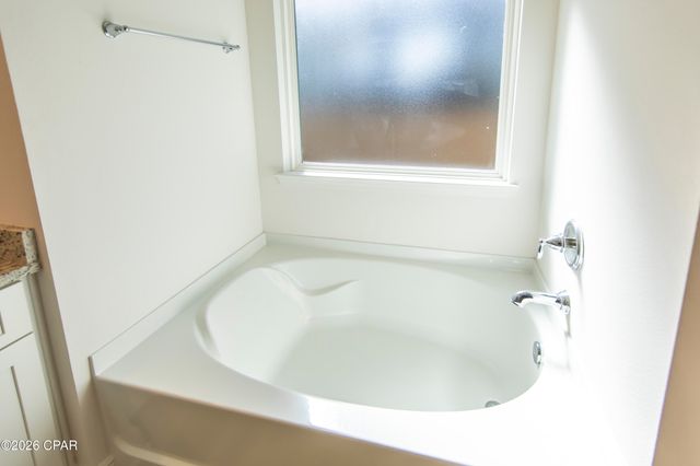 609 Hancock Way, Panama City Beach, FL 32413