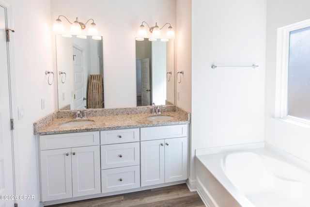 609 Hancock Way, Panama City Beach, FL 32413