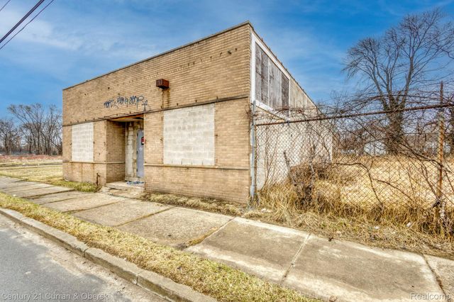 14008 Meyers Road, Detroit, MI 48227