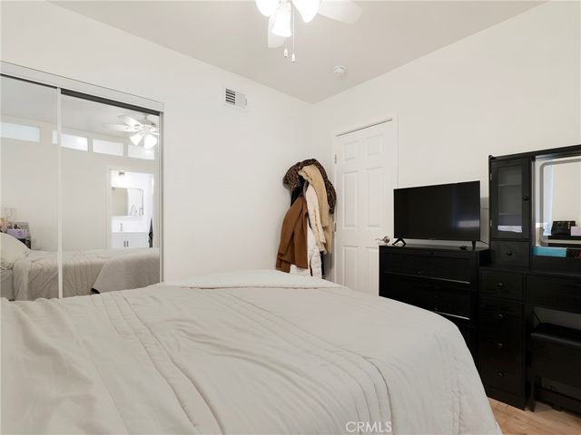 10018 Cozycroft Avenue, Chatsworth, CA 91311