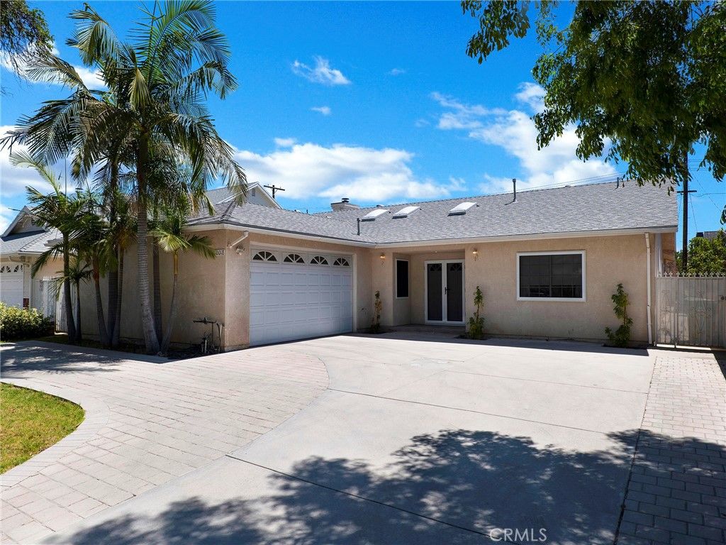 10018 Cozycroft Avenue, Chatsworth, CA 91311