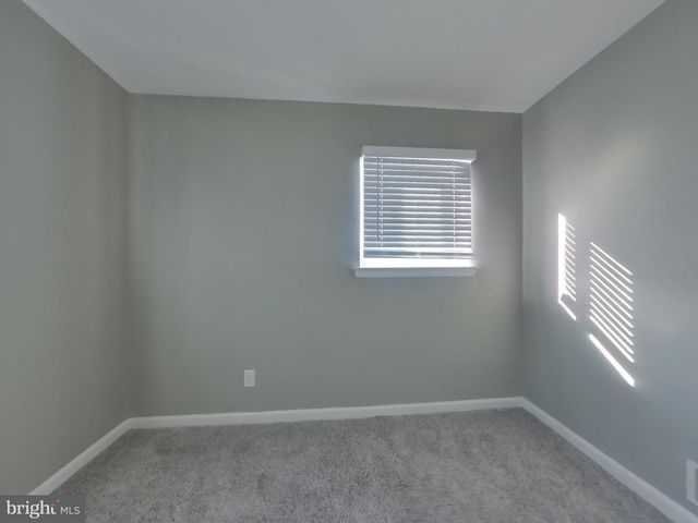 2305 BERKLEY ST, Temple Hills, MD 20748