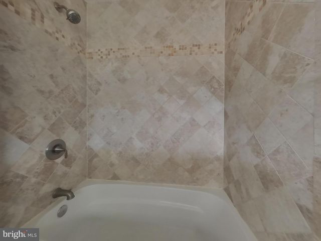 2305 BERKLEY ST, Temple Hills, MD 20748