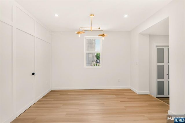 69 Chestnut Street, Lodi, NJ 07644