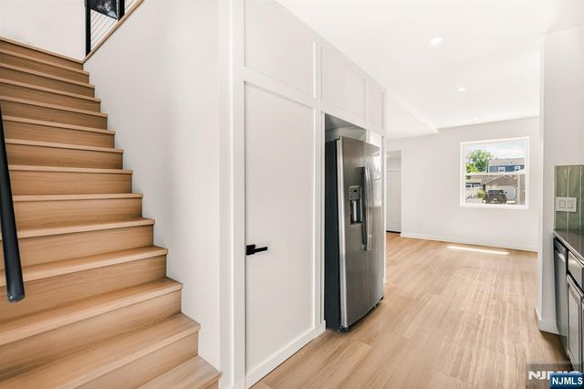 69 Chestnut Street, Lodi, NJ 07644