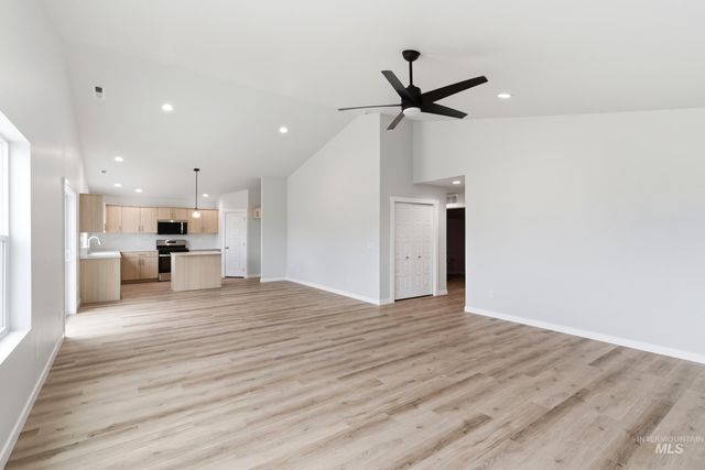 1202 W Jasper St, Meridian, ID 83642
