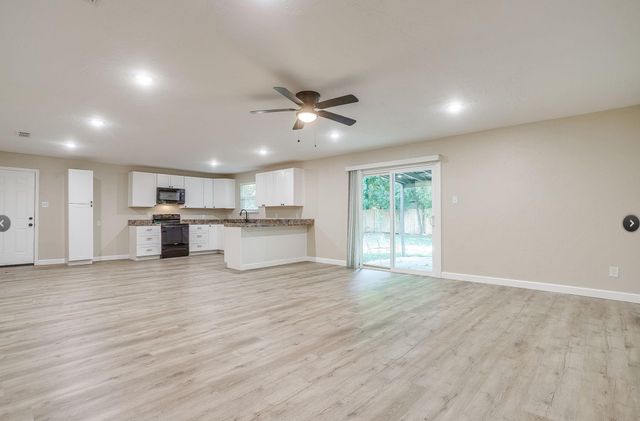 7412 Ewing Avenue, Fort Worth, TX 76116