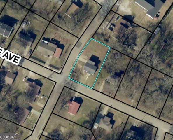 174 Textile Avenue, Lavonia, GA 30553