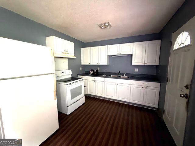 174 Textile Avenue, Lavonia, GA 30553