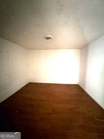 174 Textile Avenue, Lavonia, GA 30553