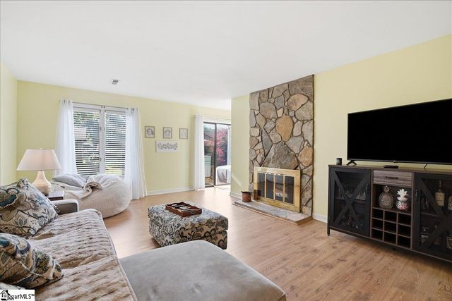 426 Sparrow Hawk Court, Greer, SC 29650