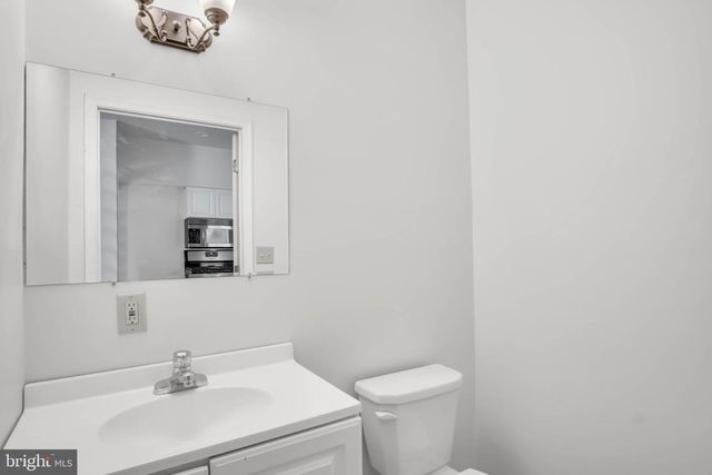 125 E EMAUS ST, Middletown, PA 17057