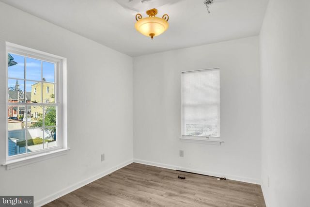125 E EMAUS ST, Middletown, PA 17057