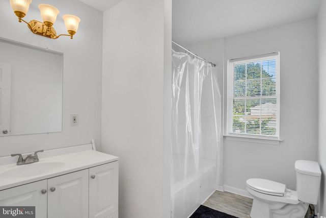 125 E EMAUS ST, Middletown, PA 17057